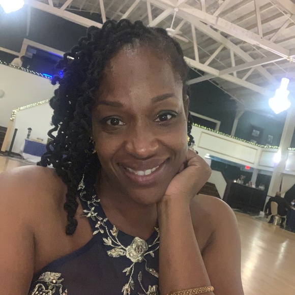 Meet the Posher Other - Meet your Posher, Quornelia